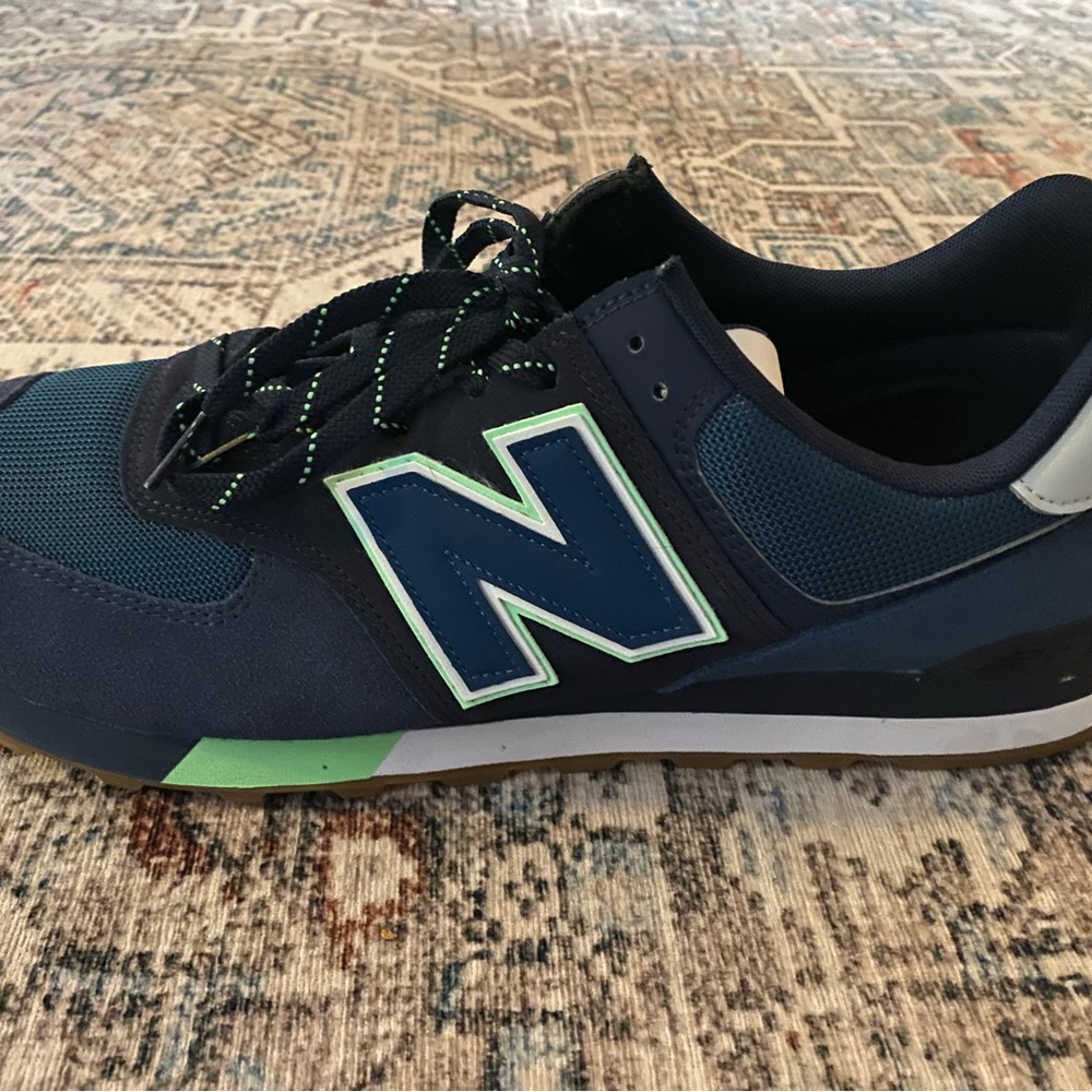 Men’s NEW new balance sneakers